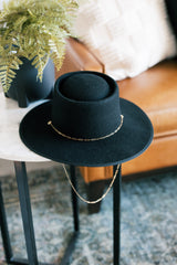 Natalie Gold Chained Boater Hat In Black